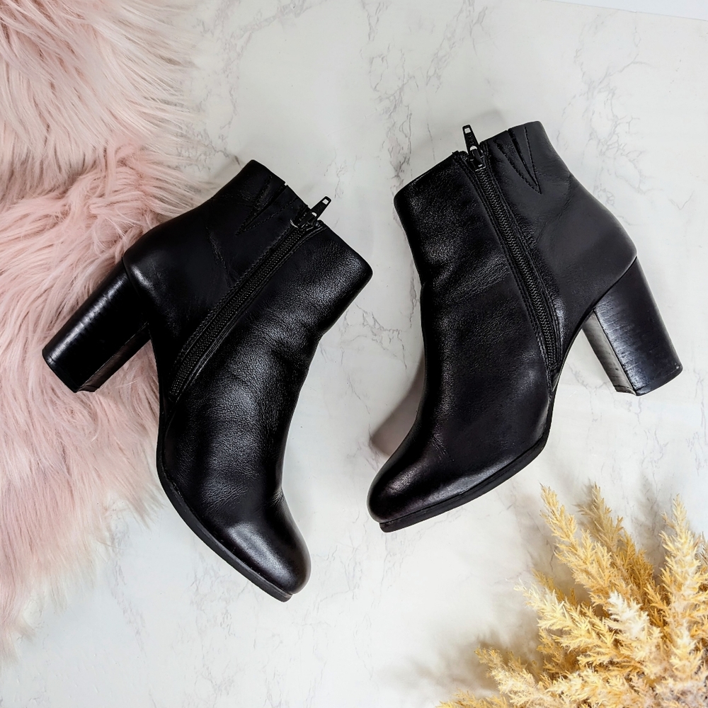 Vionic Kennedy Ankle boots in black Sz 6.5
